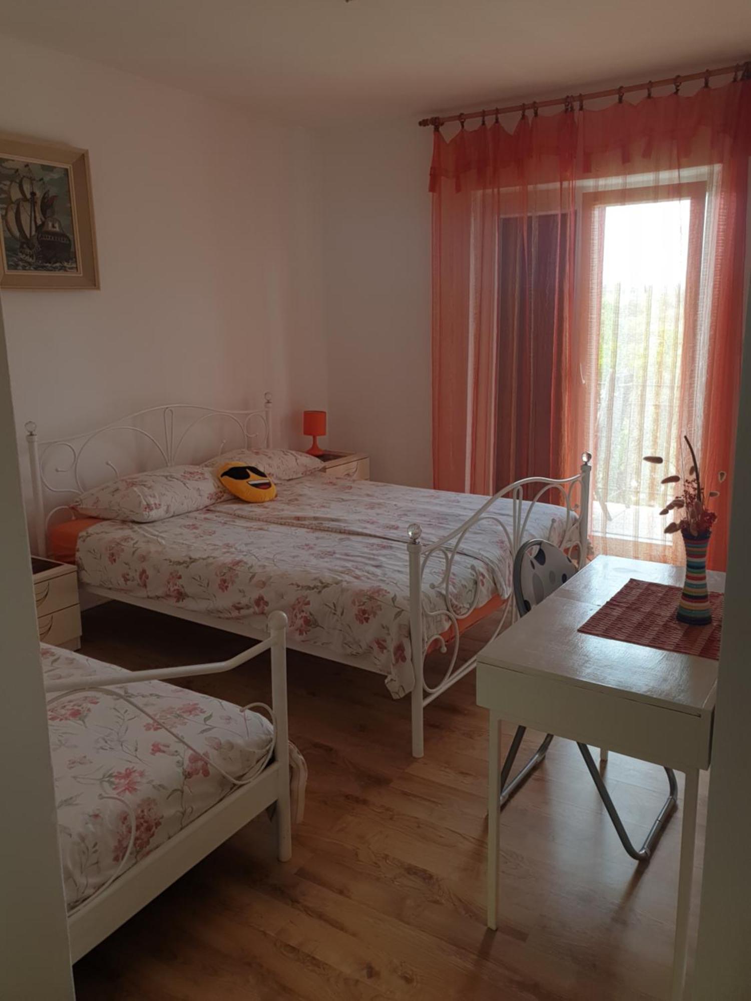 Apartman Pobuk Примоштен Экстерьер фото